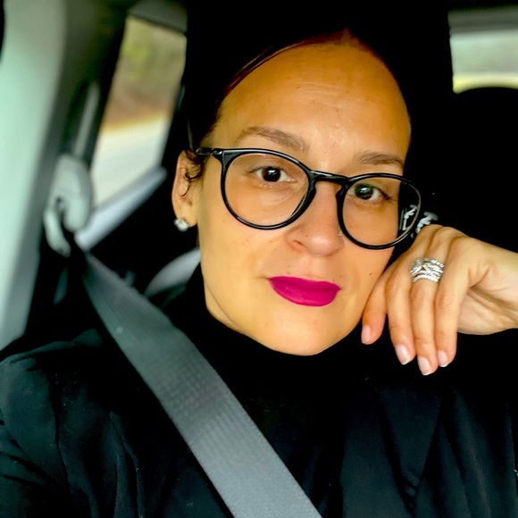 Meet your Posher, Tanya - Picture 2 of 10